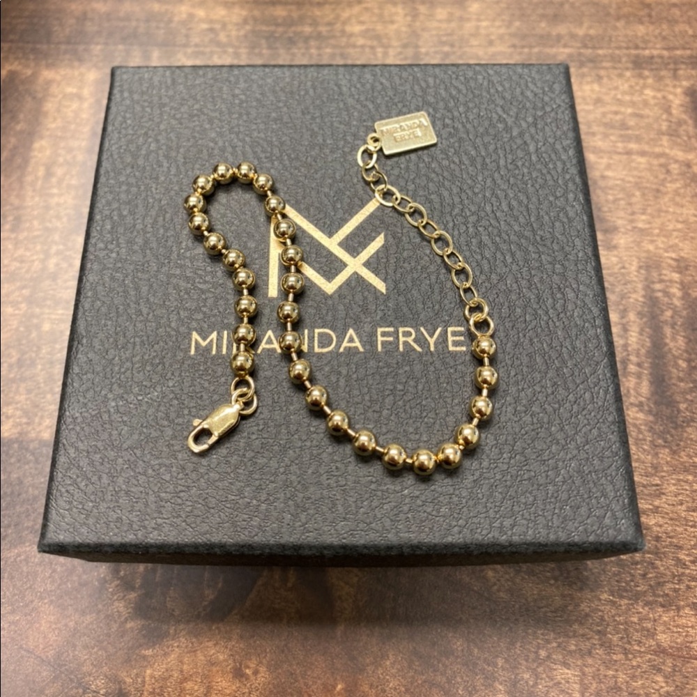 Miranda Frye Fashion Jackson Bracelet in Gold